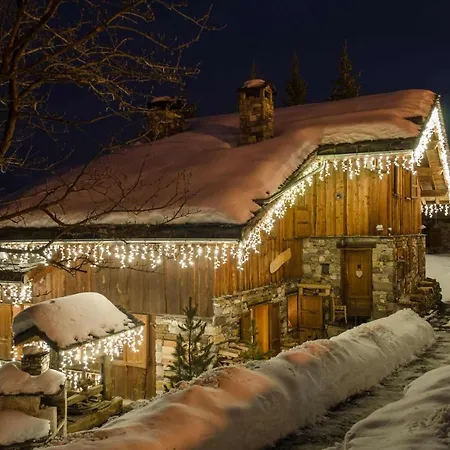 Chalet Superbe Au Pied Des Pistes Avec 2 Spas Sauna Hammam Wifi Et Services La Plagne
