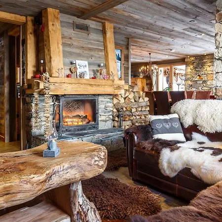 Superbe Au Pied Des Pistes Avec 2 Spas Sauna Hammam Wifi Et Services Chalet La Plagne